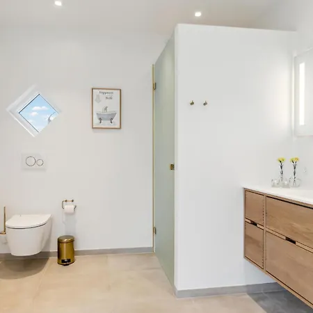 Awesome In With Wifi Holiday home